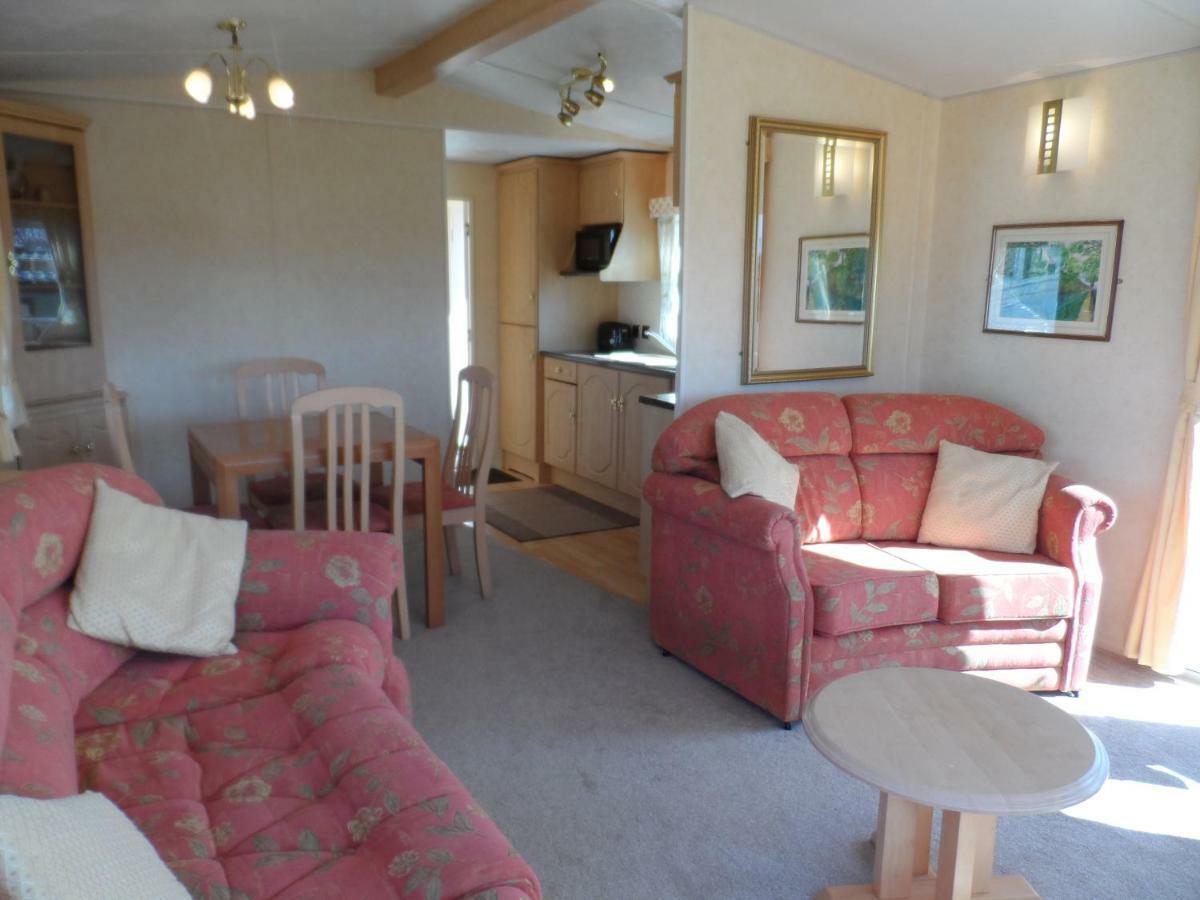 Luxury Mobile Home Near Perranporth Situated On A Quiet Farm Truro Esterno foto