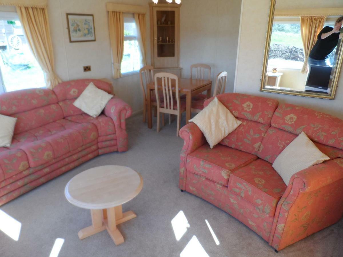 Luxury Mobile Home Near Perranporth Situated On A Quiet Farm Truro Esterno foto