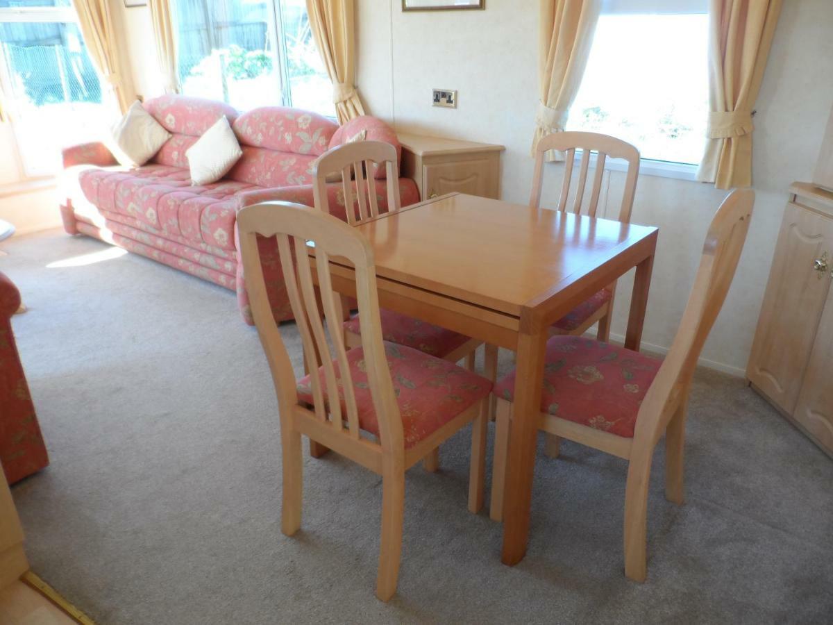 Luxury Mobile Home Near Perranporth Situated On A Quiet Farm Truro Esterno foto