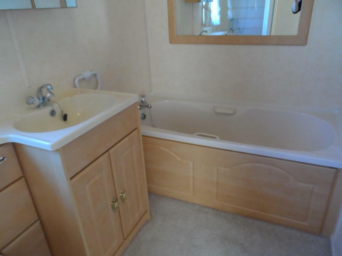 Luxury Mobile Home Near Perranporth Situated On A Quiet Farm Truro Esterno foto